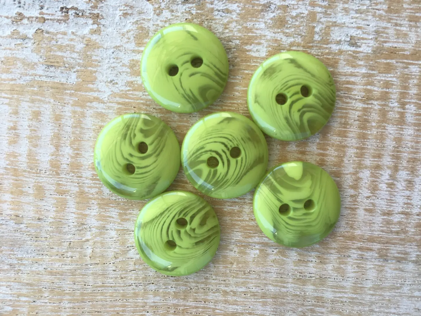 Set 6 botones marmoleados 15mm 3