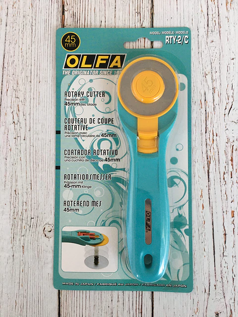 Cuchillo Rotativo 45mm Celeste