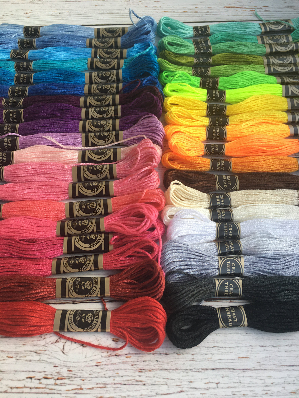 Set 40 hilos de bordar 2