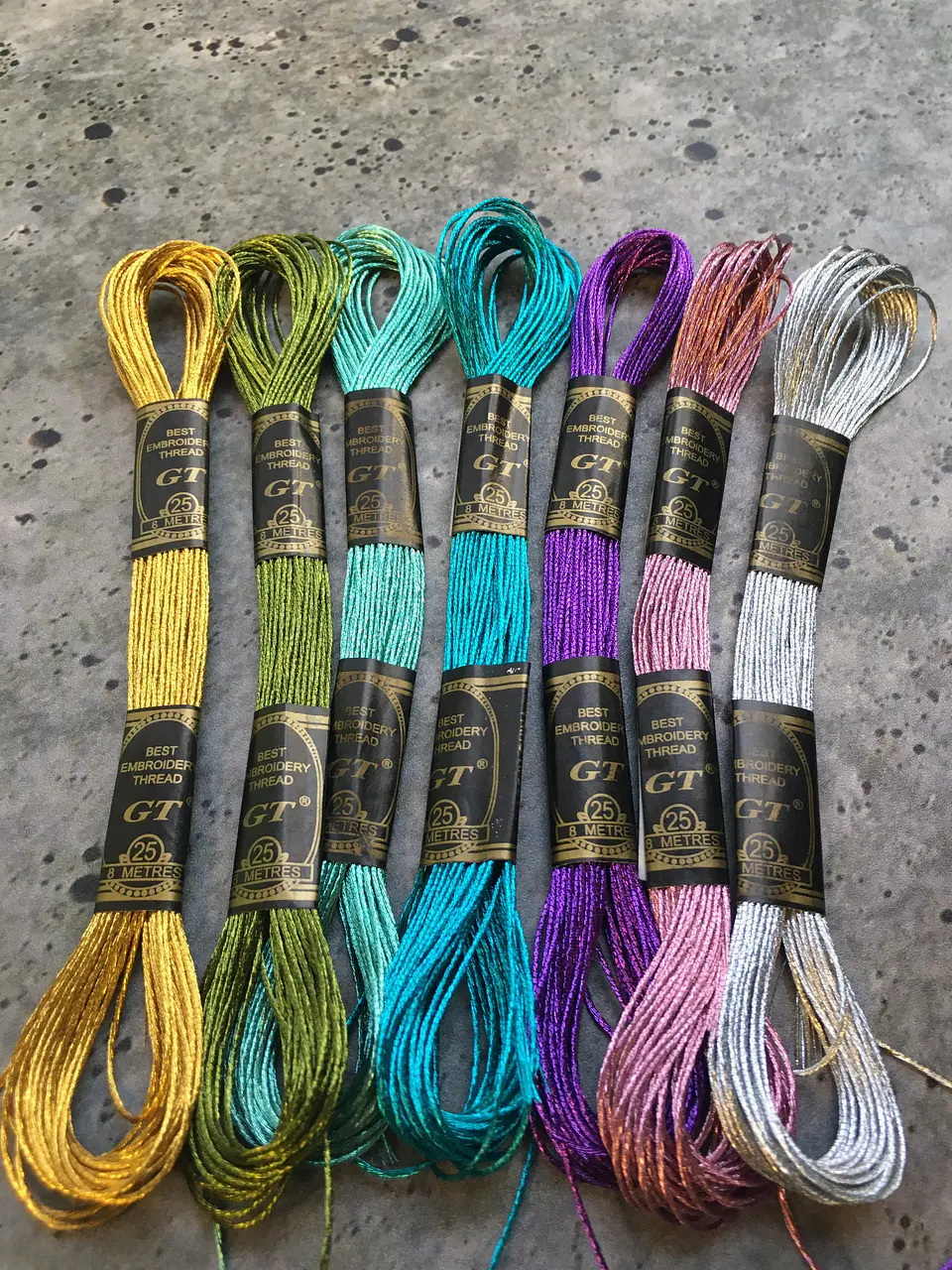 Set 7 hilos metalizados 1