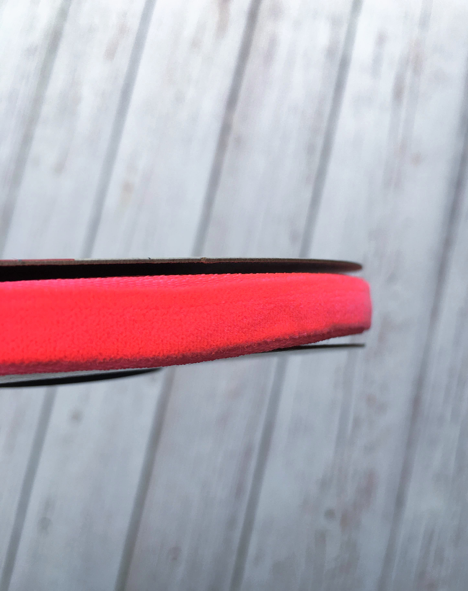 Rollo Cinta Terciopelo 10mm 10mts﻿ 8