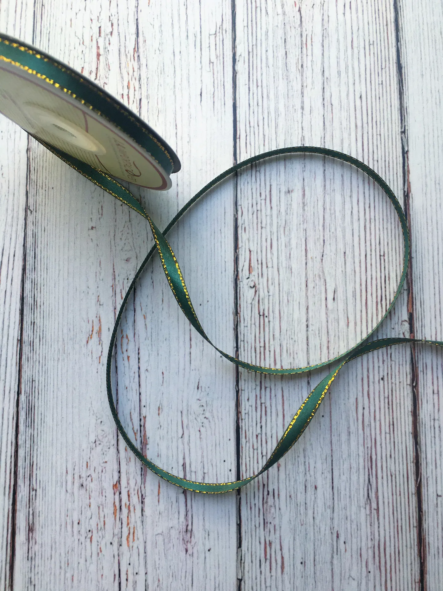 Rollo 27m Cinta Satín Lúrex 7mm 8