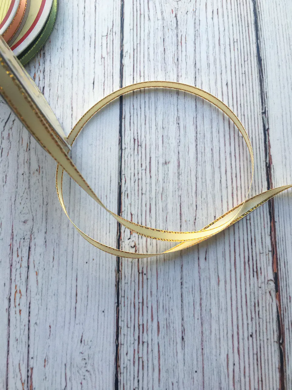 Rollo 27m Cinta Satín Lúrex 7mm 10