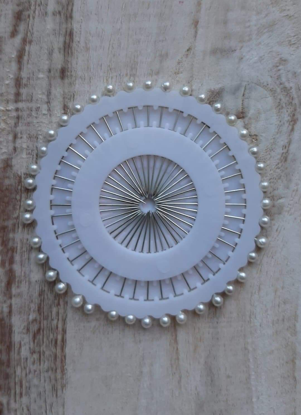 Rodela alfileres cabeza perlada 2