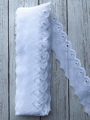 Broderie Pavo real 5cms por metro