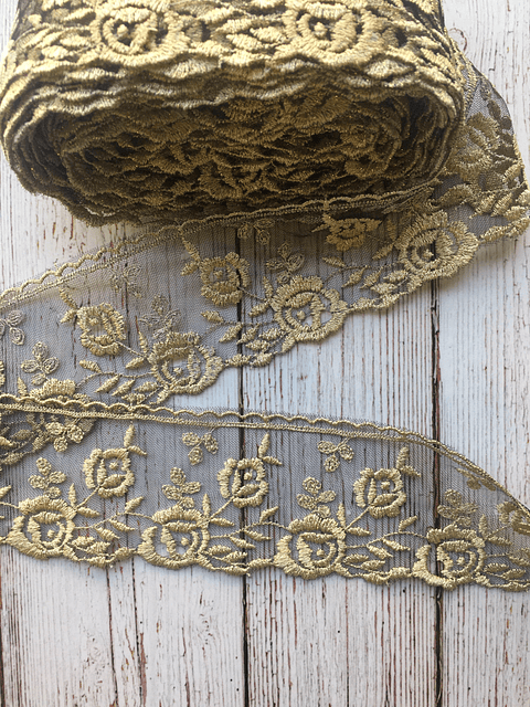 Encaje Tul Rosas por metro