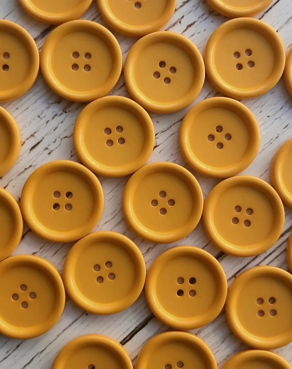 ﻿Set 6 Botones Clásicos 25mm 16