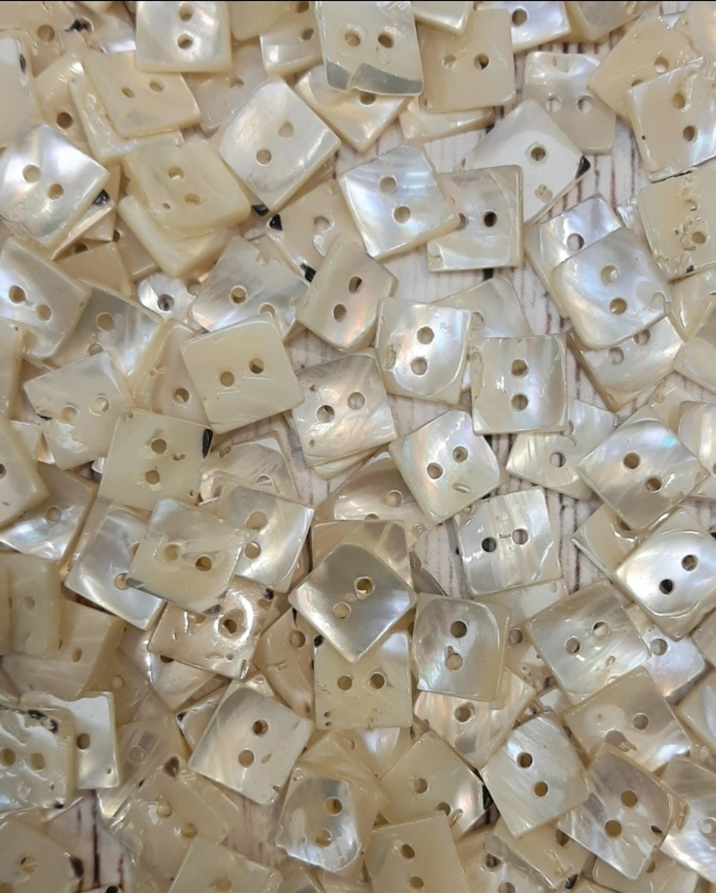 Set 6 Botones Nácar Cuadrados 1