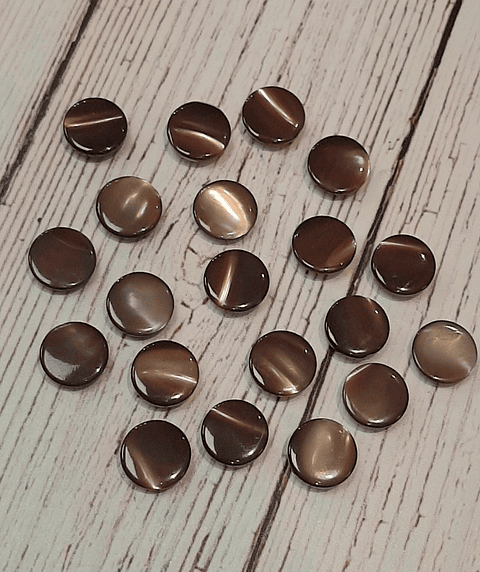 Botones Nácar pulido café