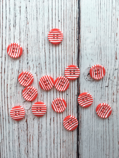 Set 6 botones rayados