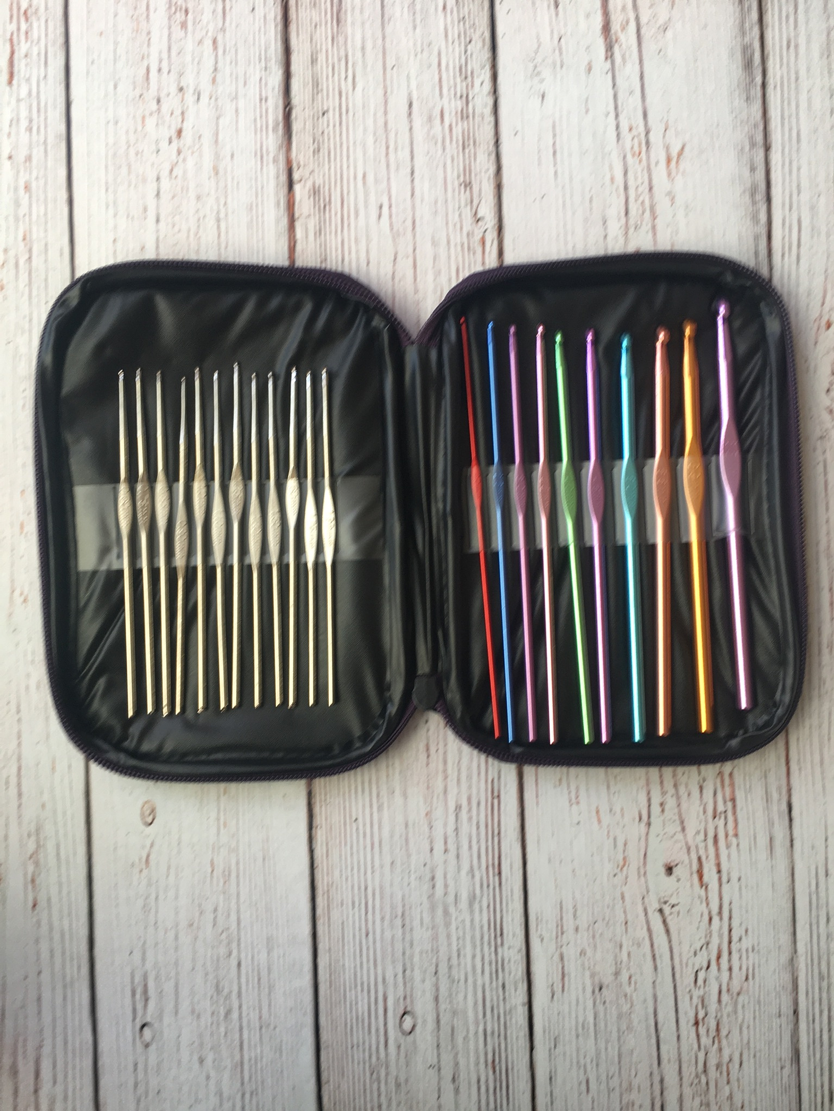 Estuche set crochet metálicos  1