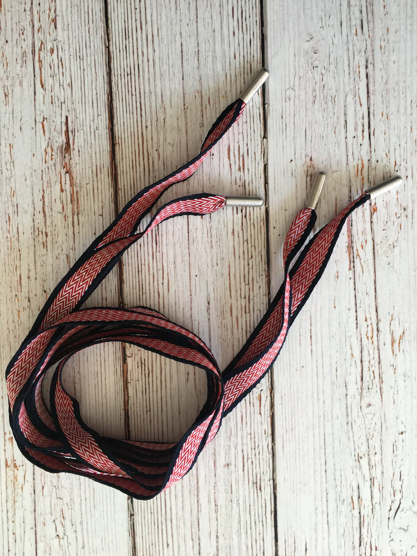 Cordón Chevron para polerón unidad 1