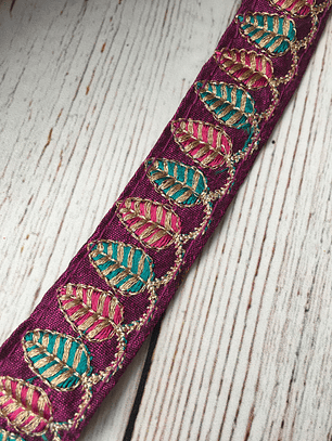 Cinta india arbolitos morada