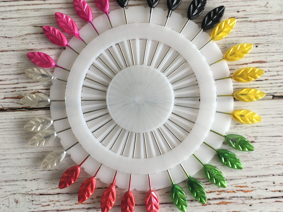 Rodela alfileres hojitas 2