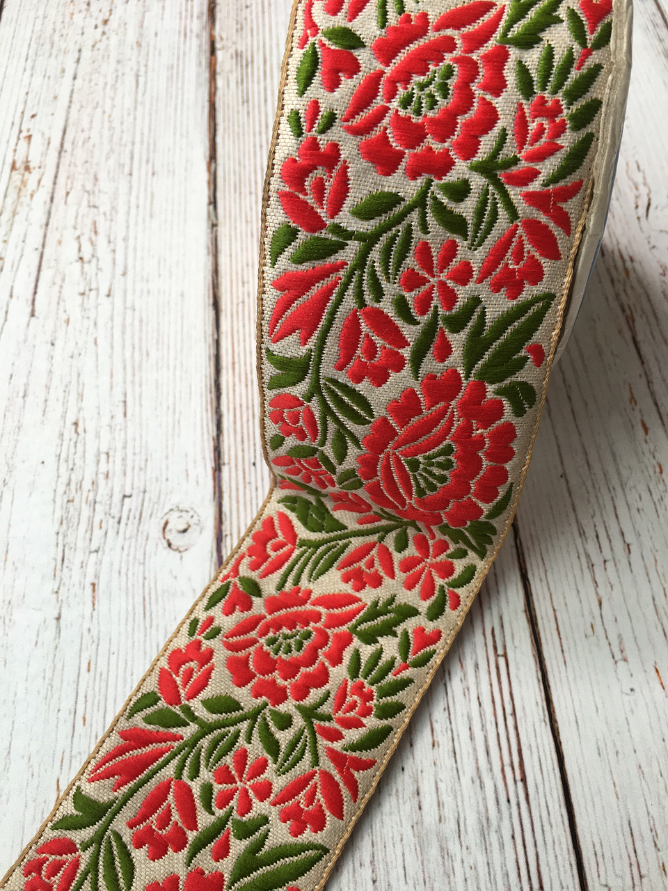 Cinta india jacquard flores rojas 1