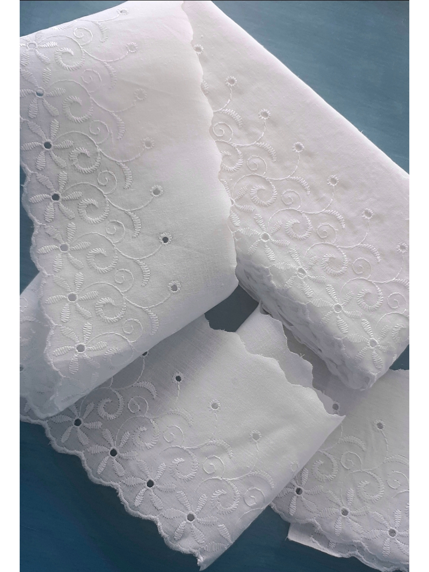 Broderie Flores 10cm por metro 1