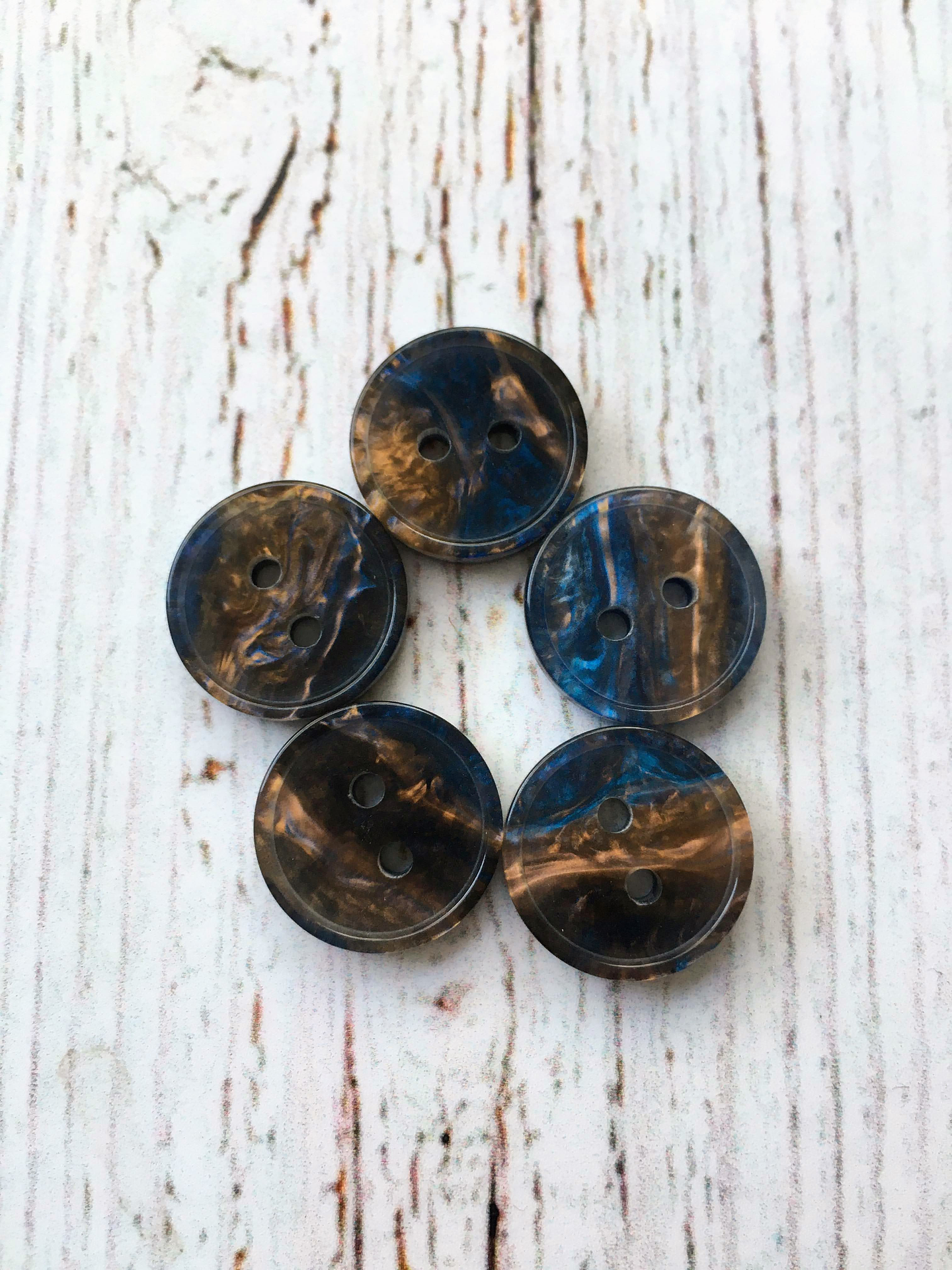 Botones Vetas tostado y azul 2