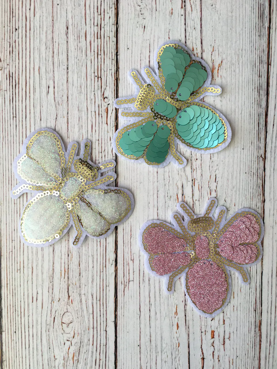 Parche abeja lentejuelas 1