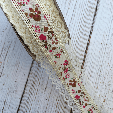 Cinta floreada con blonda 3mts