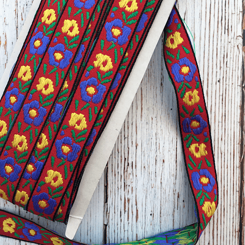 Cinta jacquard roja flores por metro