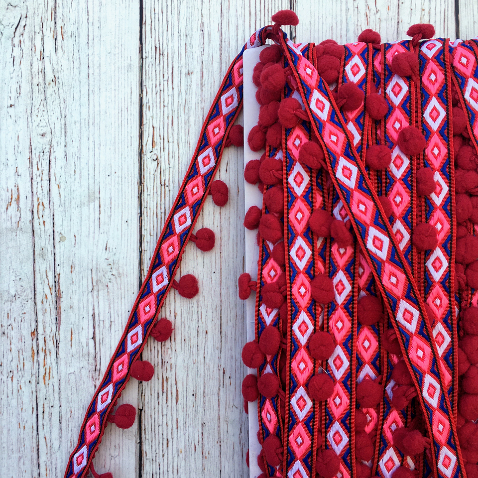 Cinta rombos pompones por metro 1