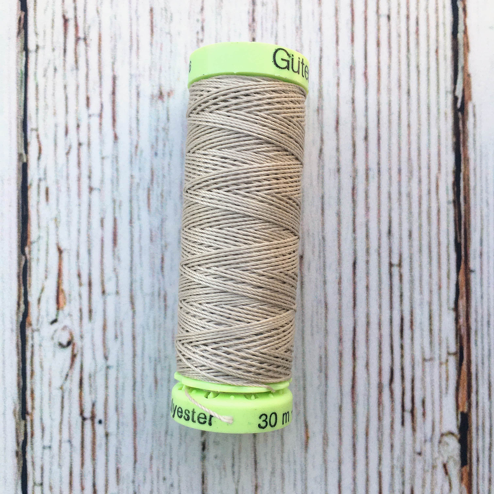 Hilo Ojales y Pespuntes Gutermann 25