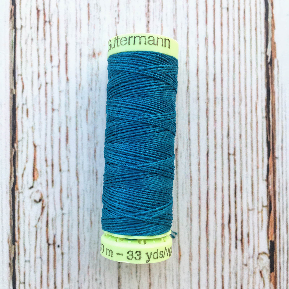 Hilo Ojales y Pespuntes Gutermann 37