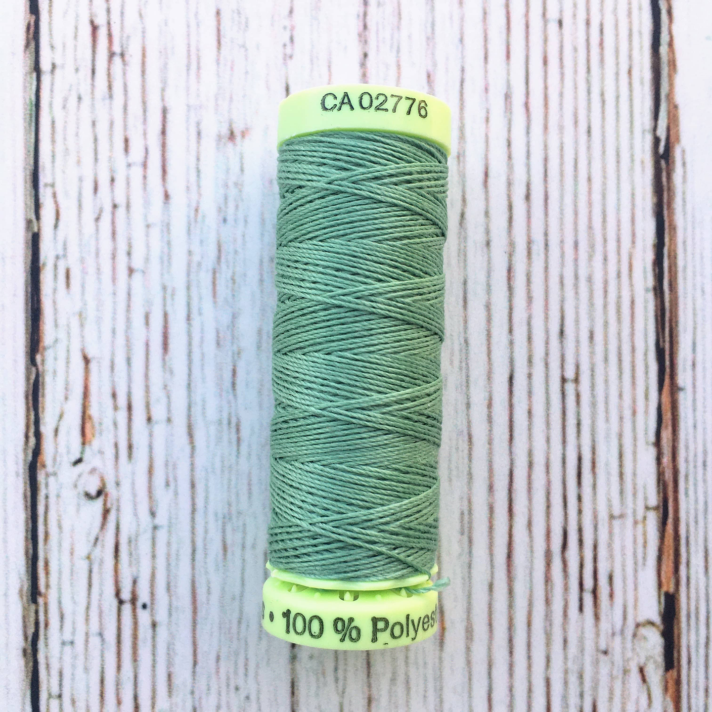 Hilo Ojales y Pespuntes Gutermann 39