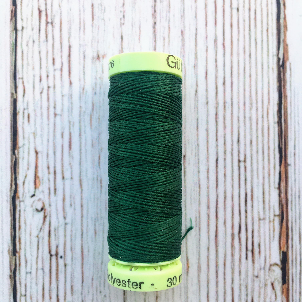 Hilo Ojales y Pespuntes Gutermann 43