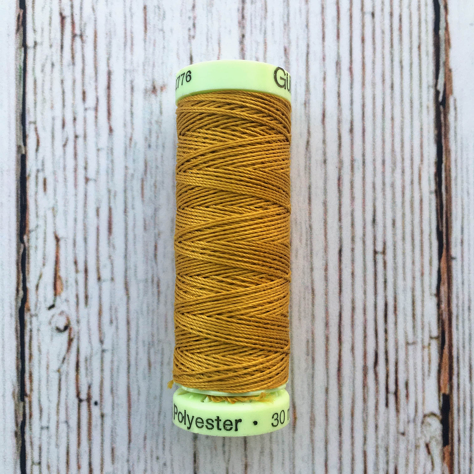 Hilo Ojales y Pespuntes Gutermann 47