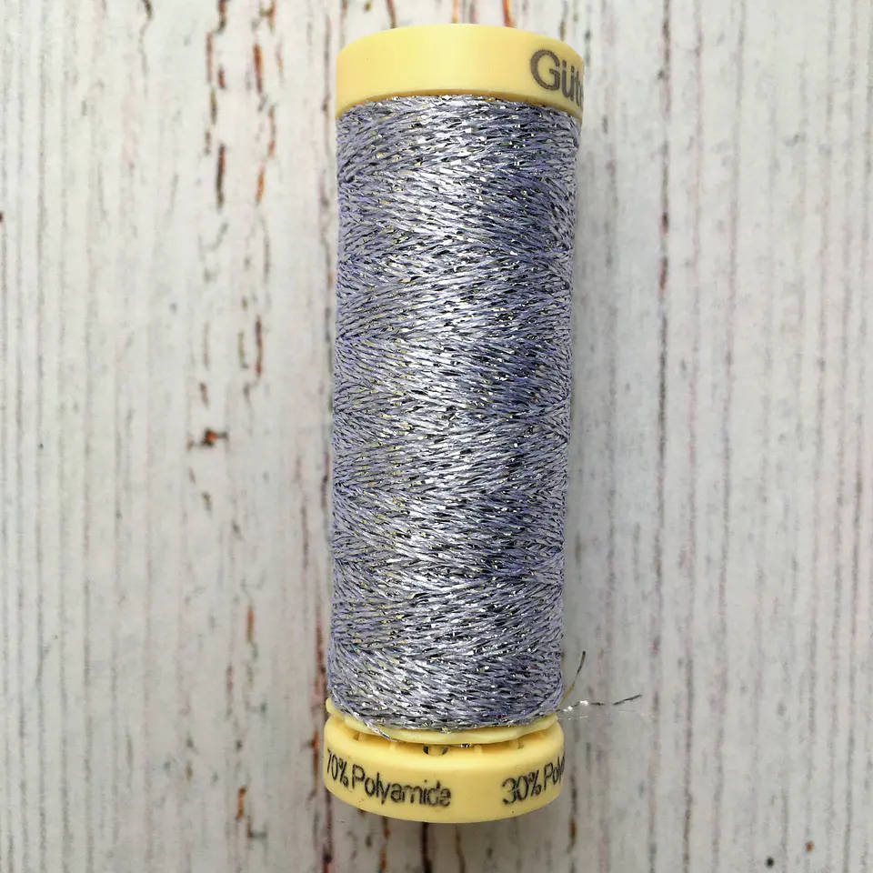 Hilo Metalizado Gutermann 50mt 4