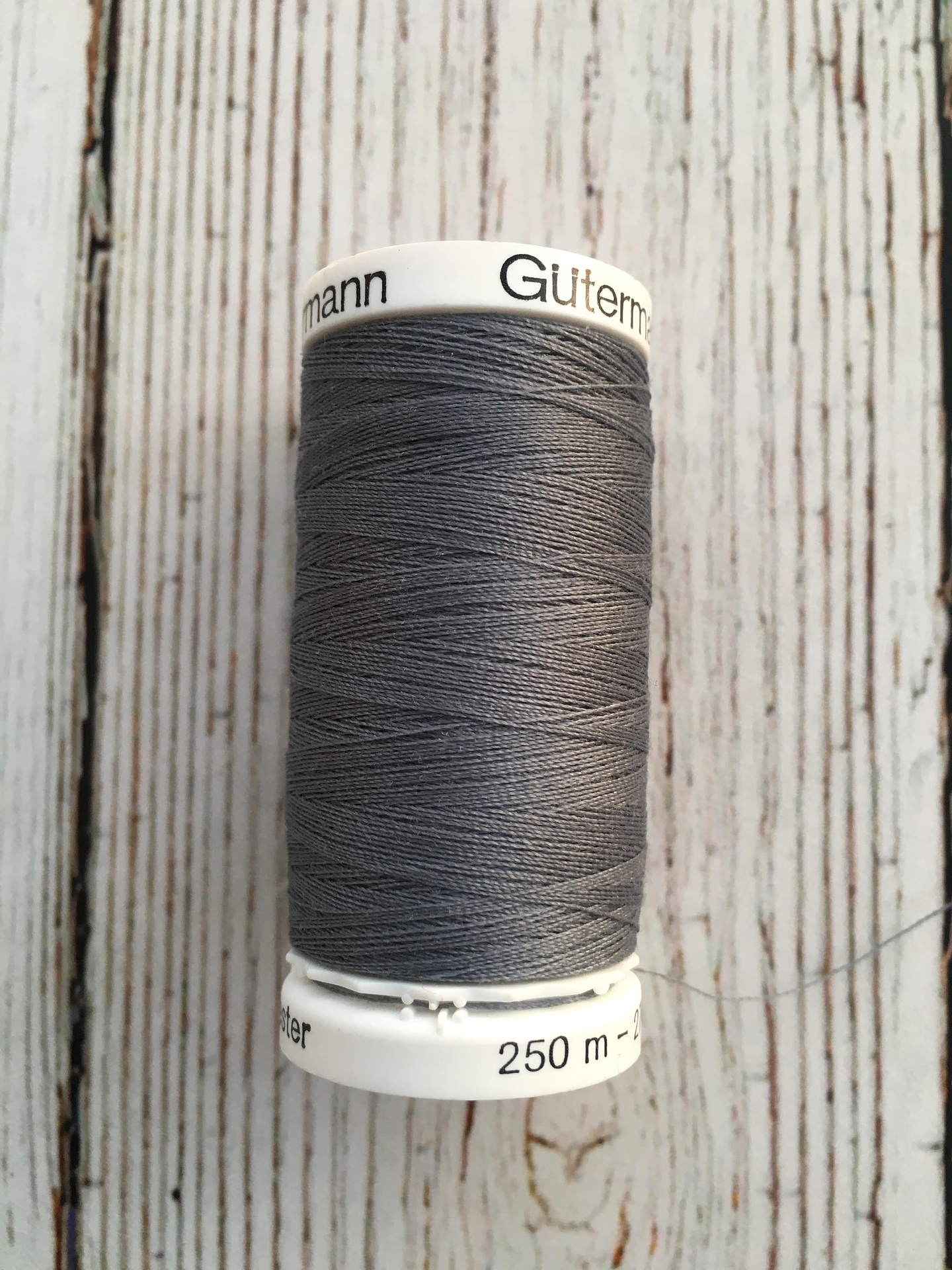 Hilo Cosetodo Gütermann 250mts 9