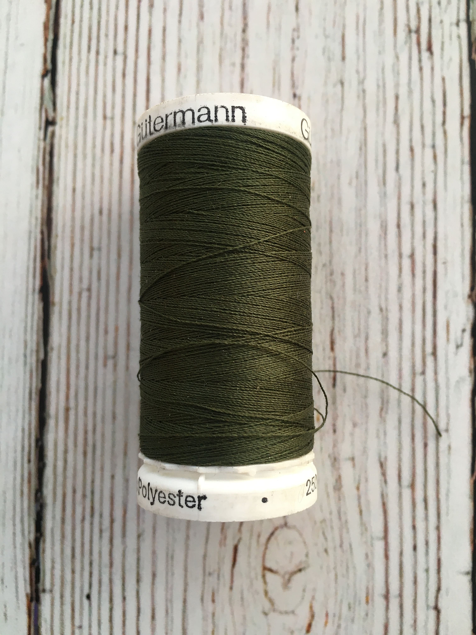 Hilo Cosetodo Gütermann 250mts 12