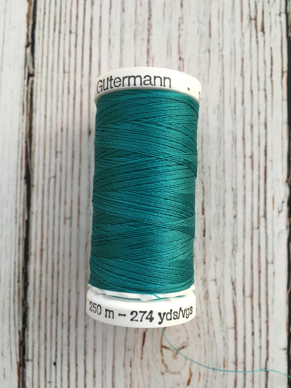 Hilo Cosetodo Gütermann 250mts 16