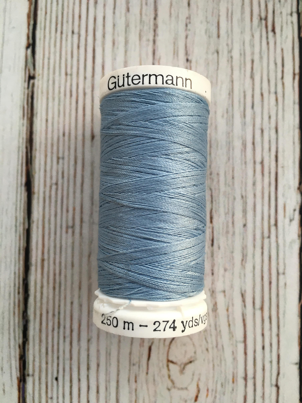 Hilo Cosetodo Gütermann 250mts 27