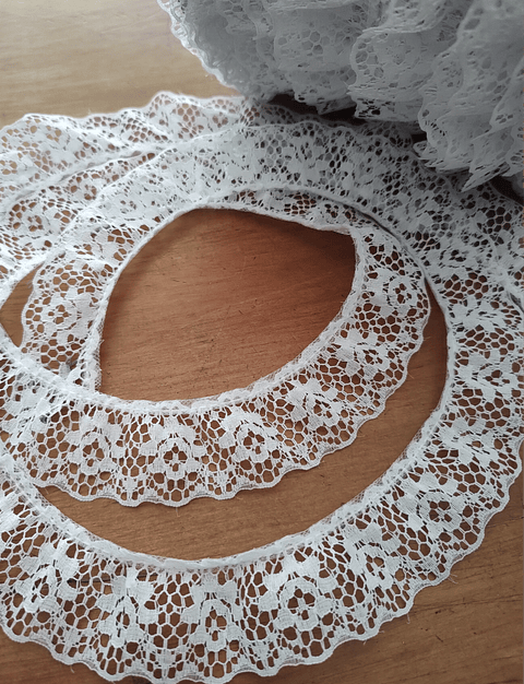 Blonda recogida Blanca 38mm