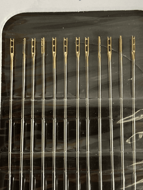 Agujas de enhebrado fácil 