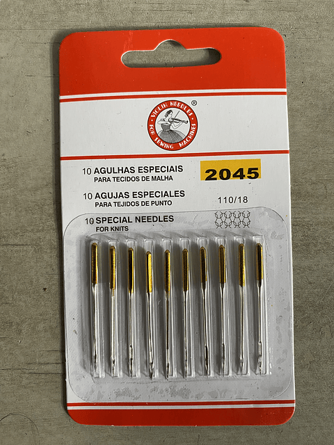 Set agujas para máquina universal 110/18