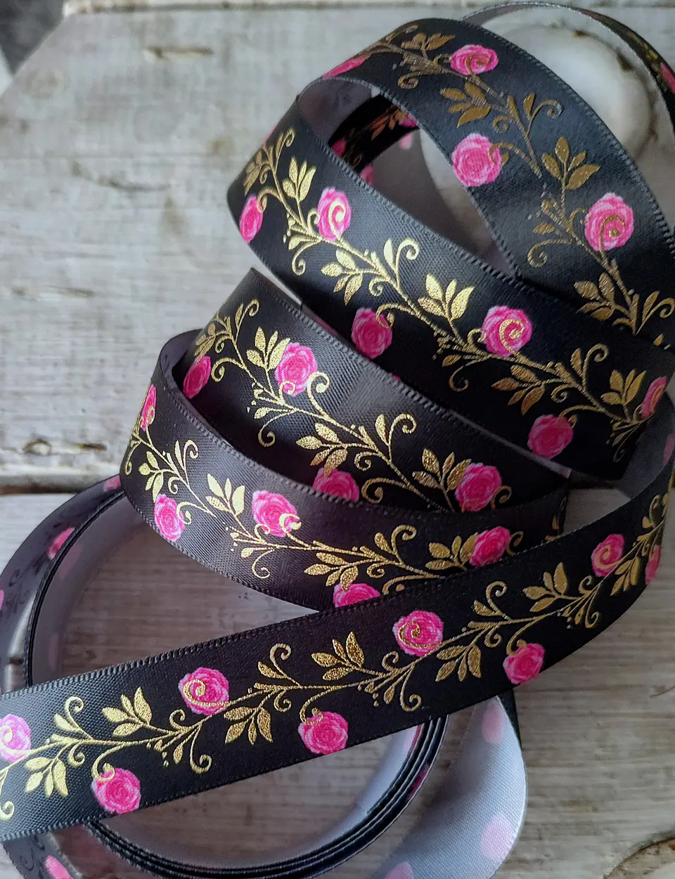 Cinta Satin Rosas negra 25mm 1