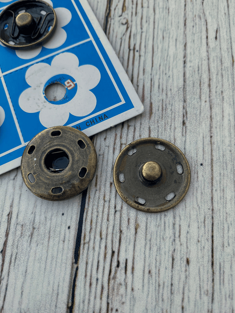 Set 6 broches a presión XL