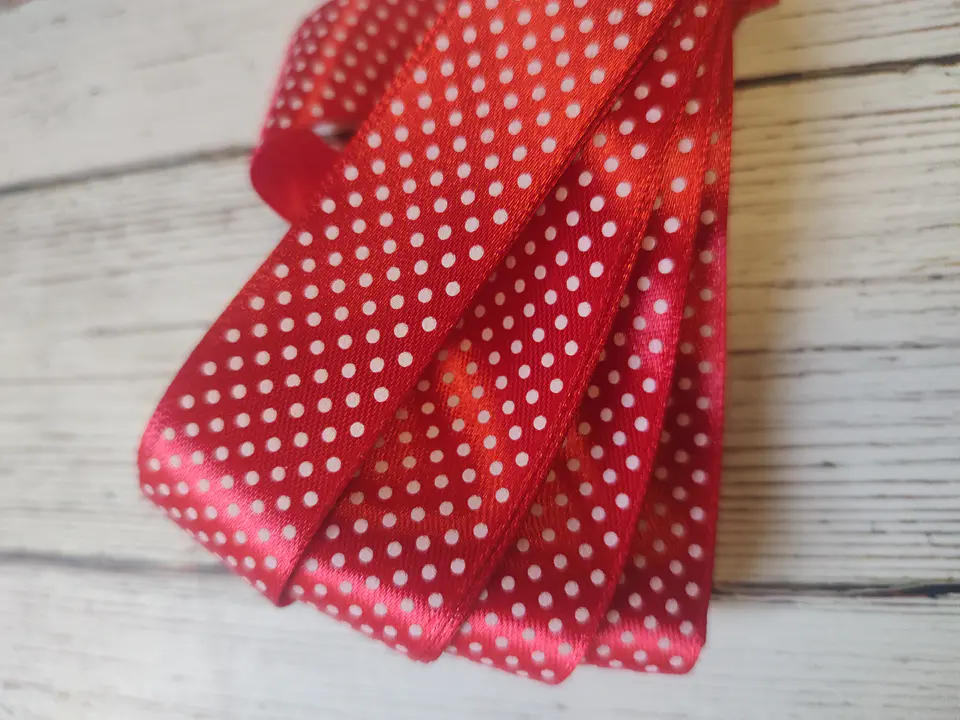 Pieza Cinta Satin Lunares 25mm 10