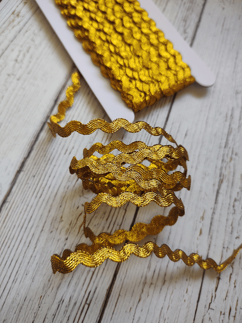 Cinta Zigzag Dorada 20mts