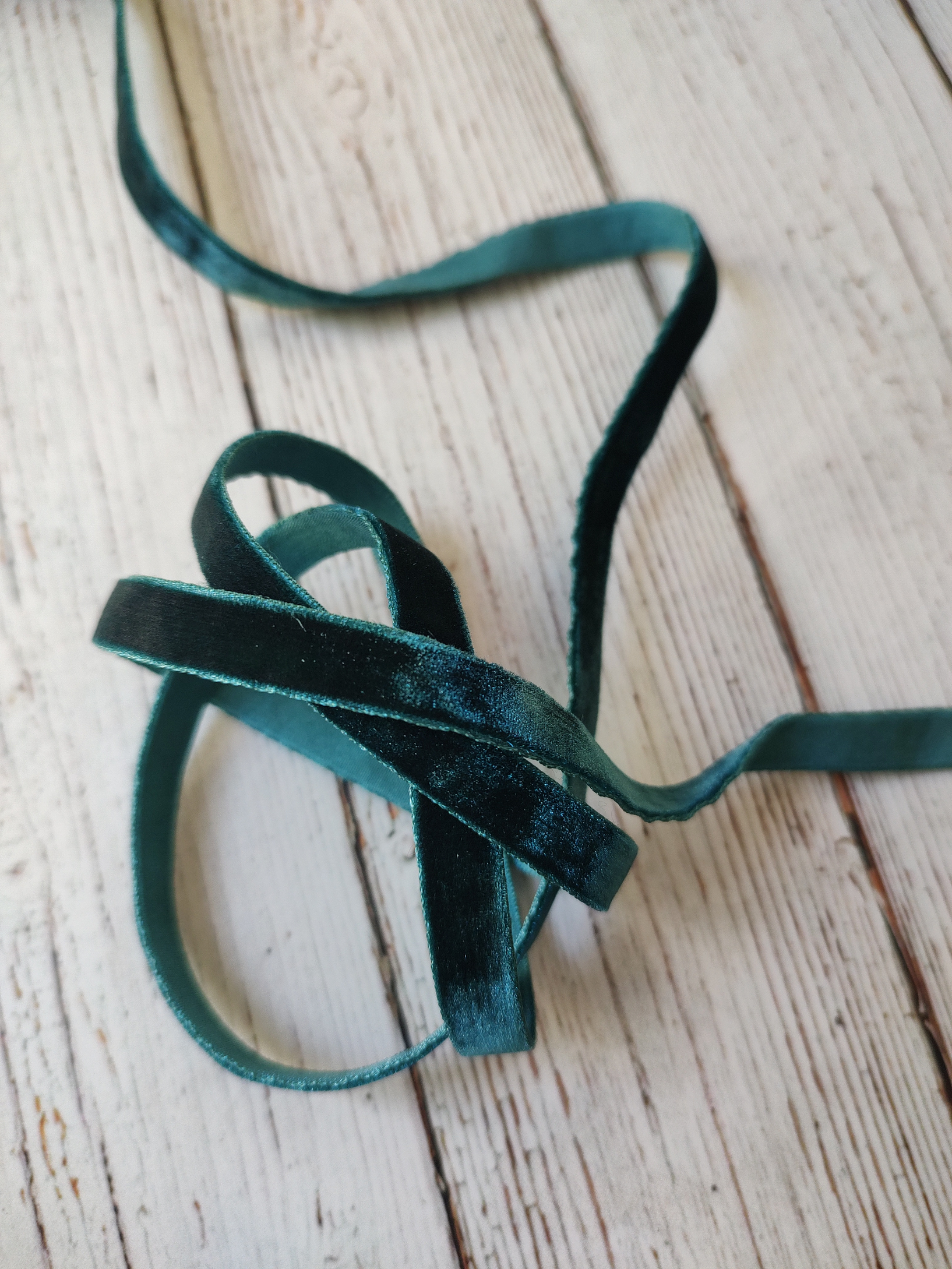 Rollo Cinta Terciopelo 10mm 10mts﻿ 15