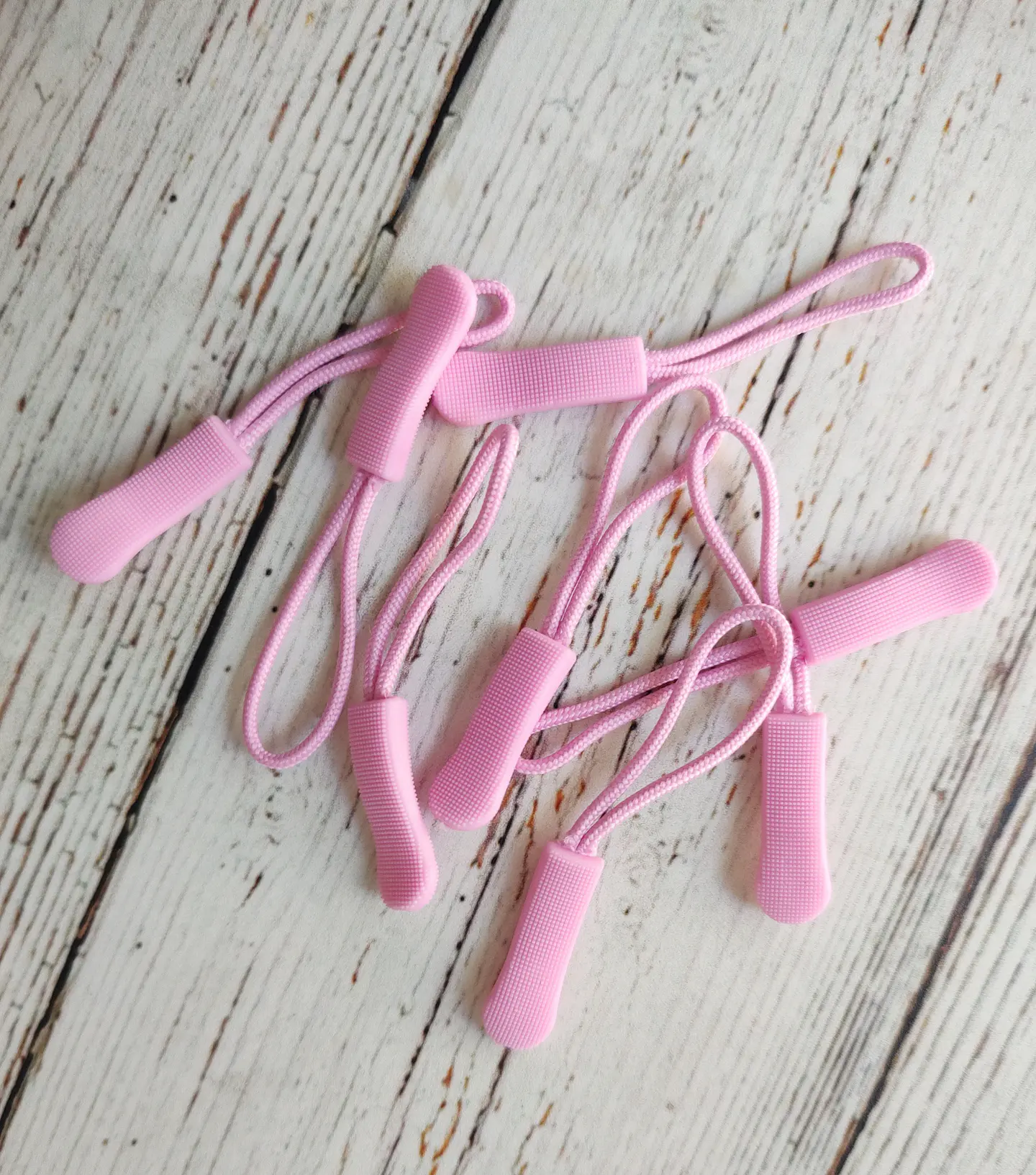 Tirador para cierre (3und) 5