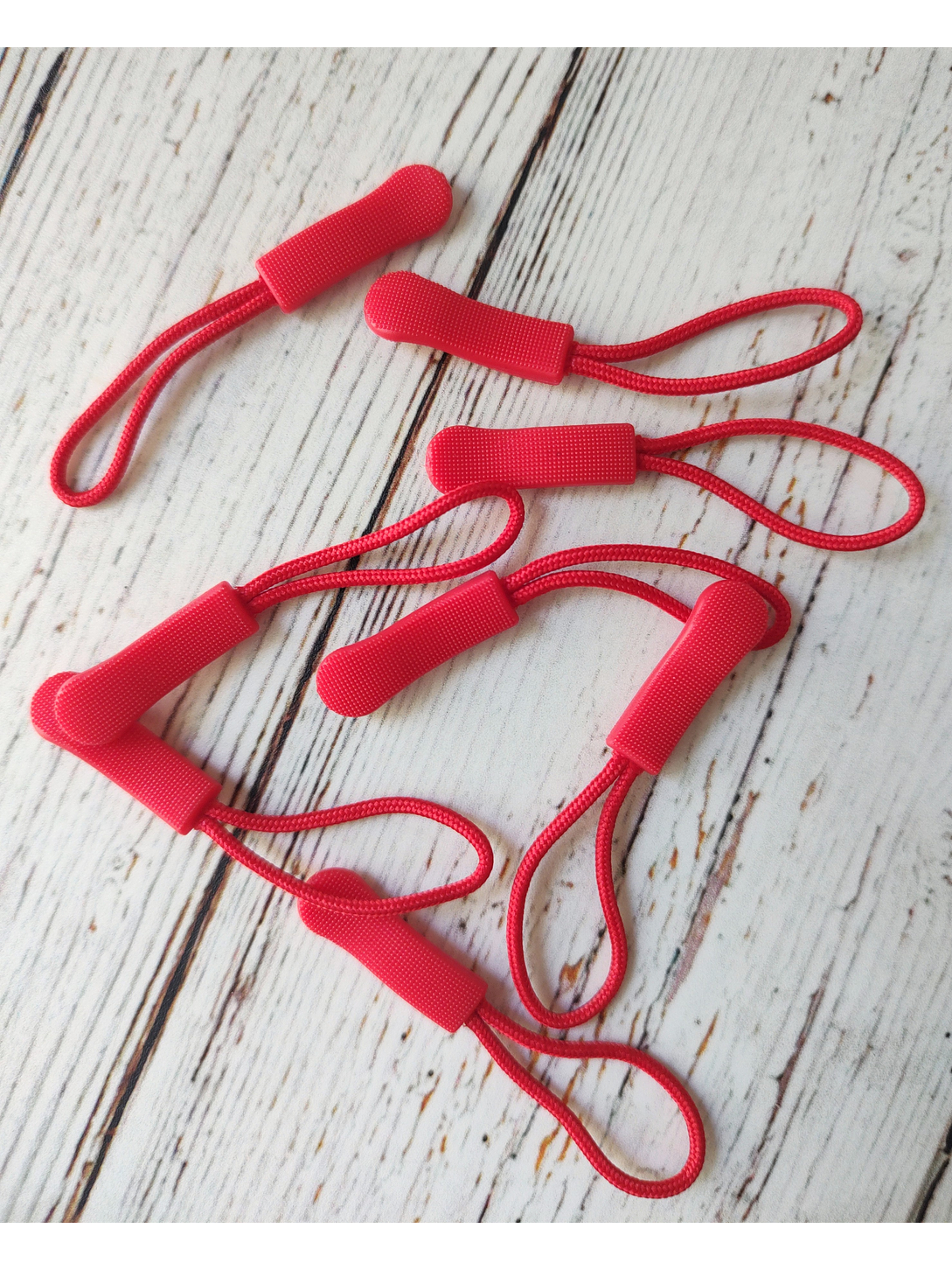 Tirador para cierre (10und) 9