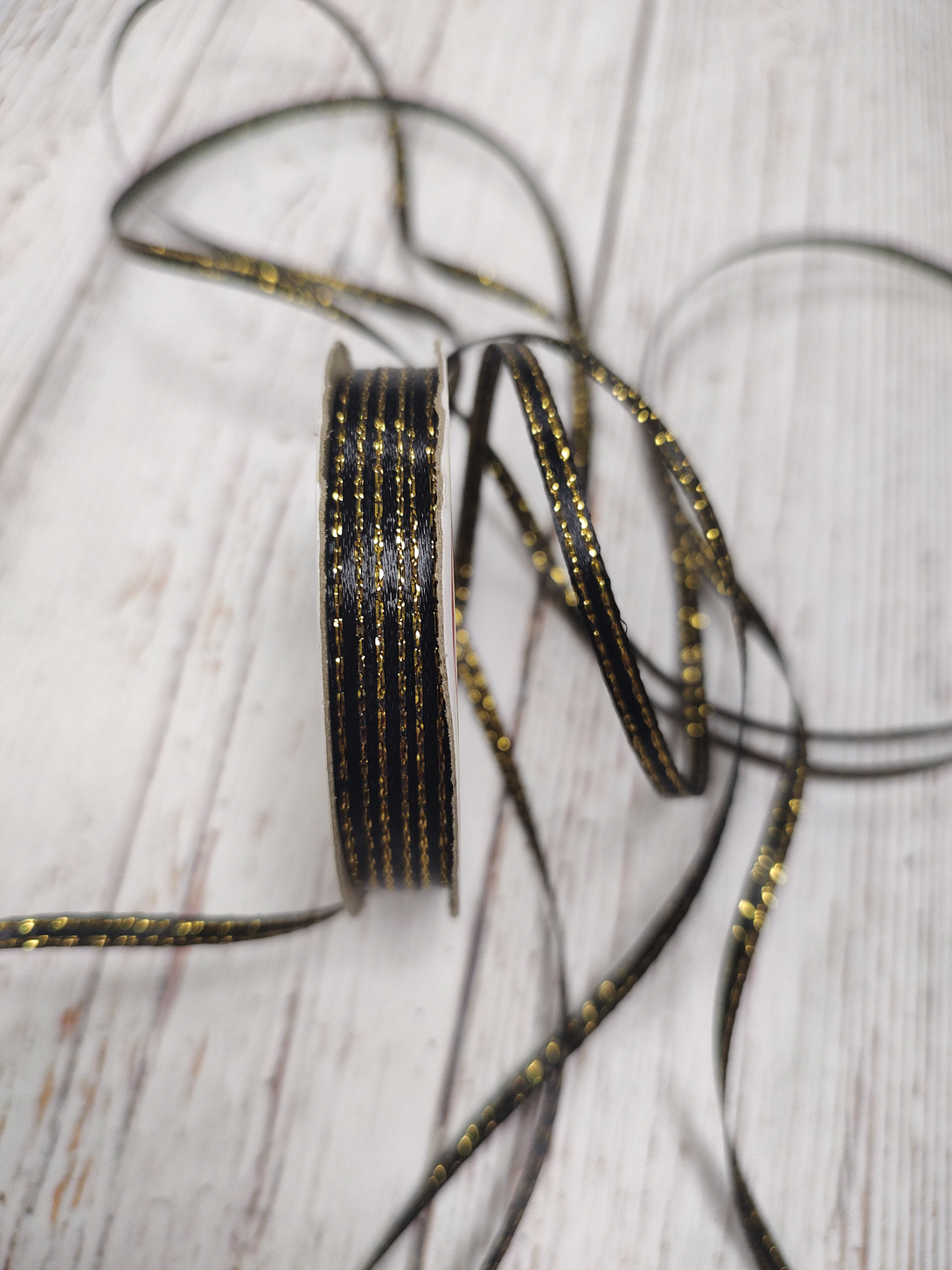 Rollo Cinta satín lúrex 3mm 18