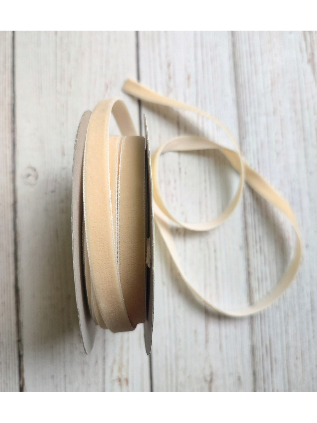 Rollo Cinta Terciopelo 10mm 10mts﻿ 18