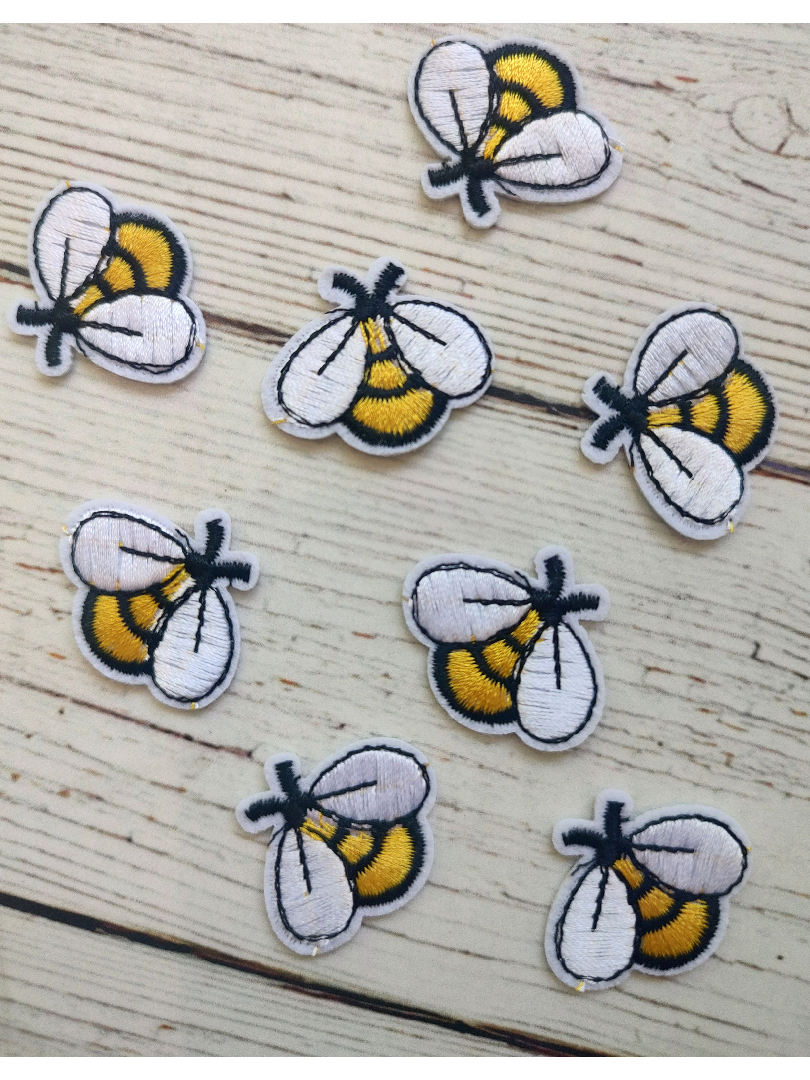 Parche Abejita amarilla 1