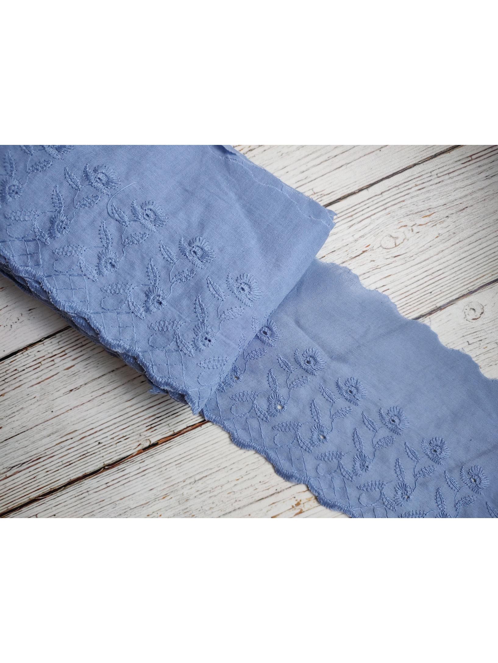 Broderie Florcitas 12cm por metro 3