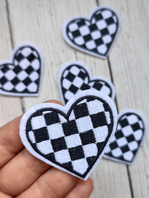 Parche Corazón Ajedrez